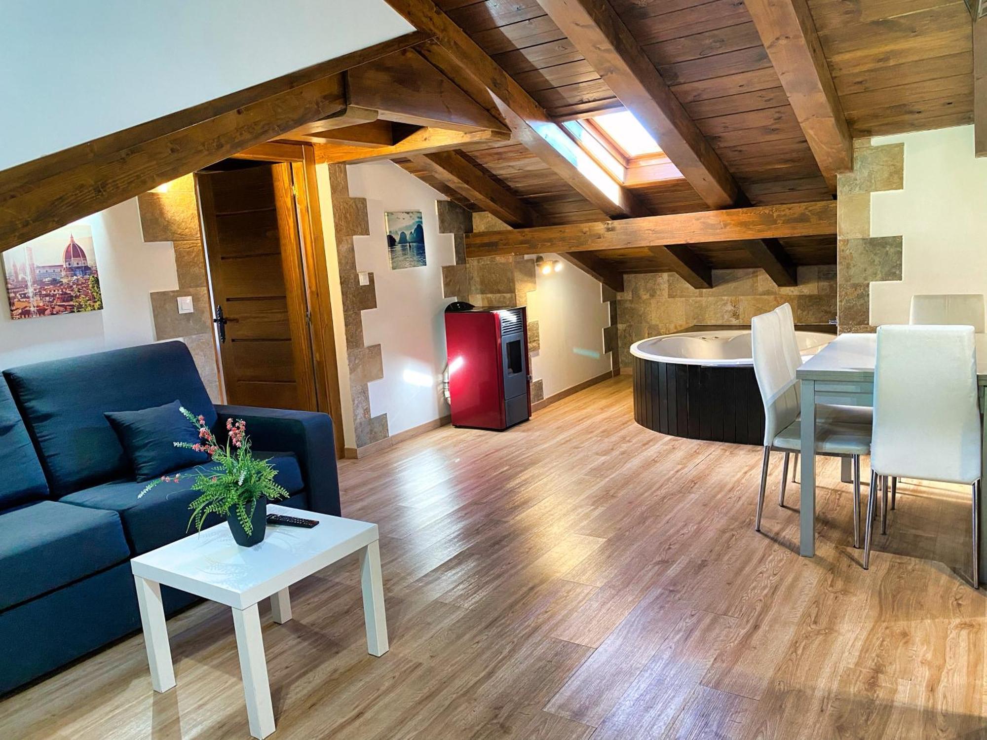 Apartamentos Spa Casco Historico De Isla - AlojateIsla Plana Εξωτερικό φωτογραφία