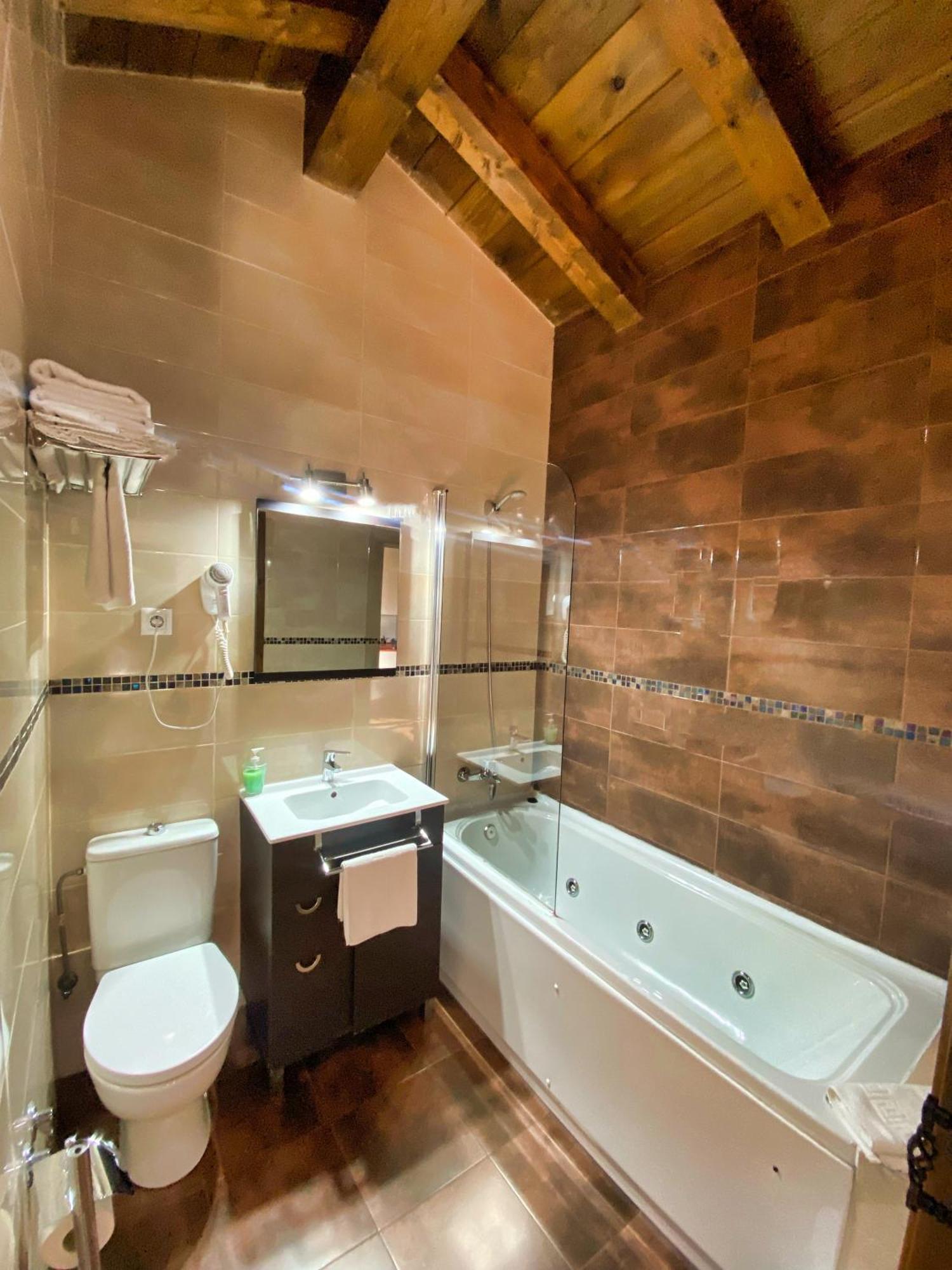 Apartamentos Spa Casco Historico De Isla - AlojateIsla Plana Εξωτερικό φωτογραφία