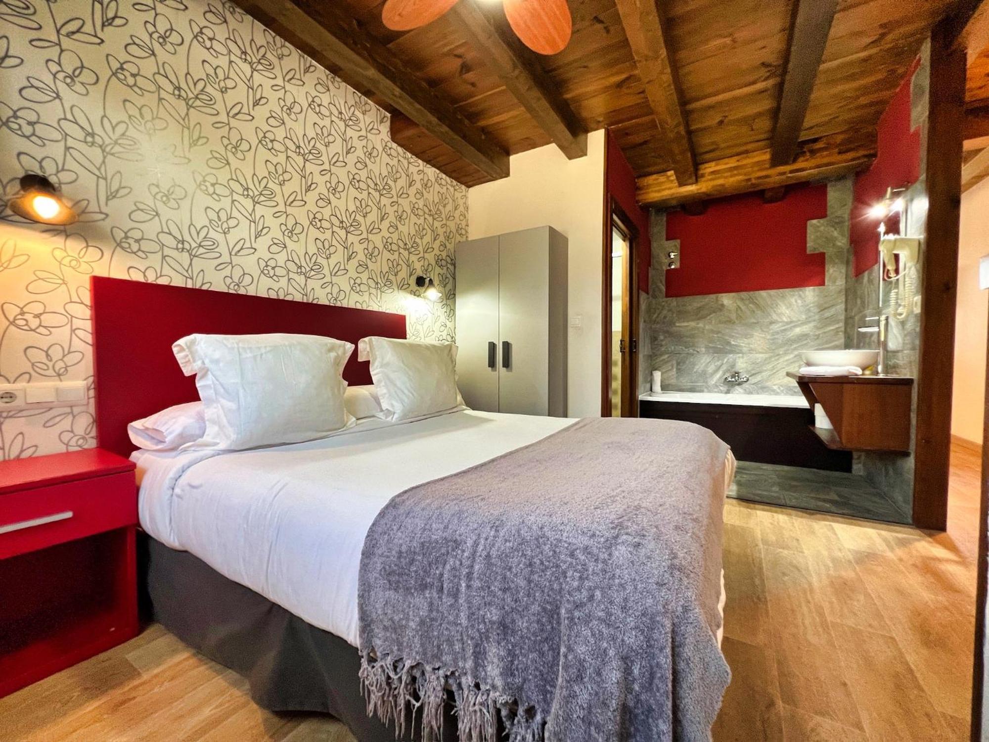 Apartamentos Spa Casco Historico De Isla - AlojateIsla Plana Εξωτερικό φωτογραφία