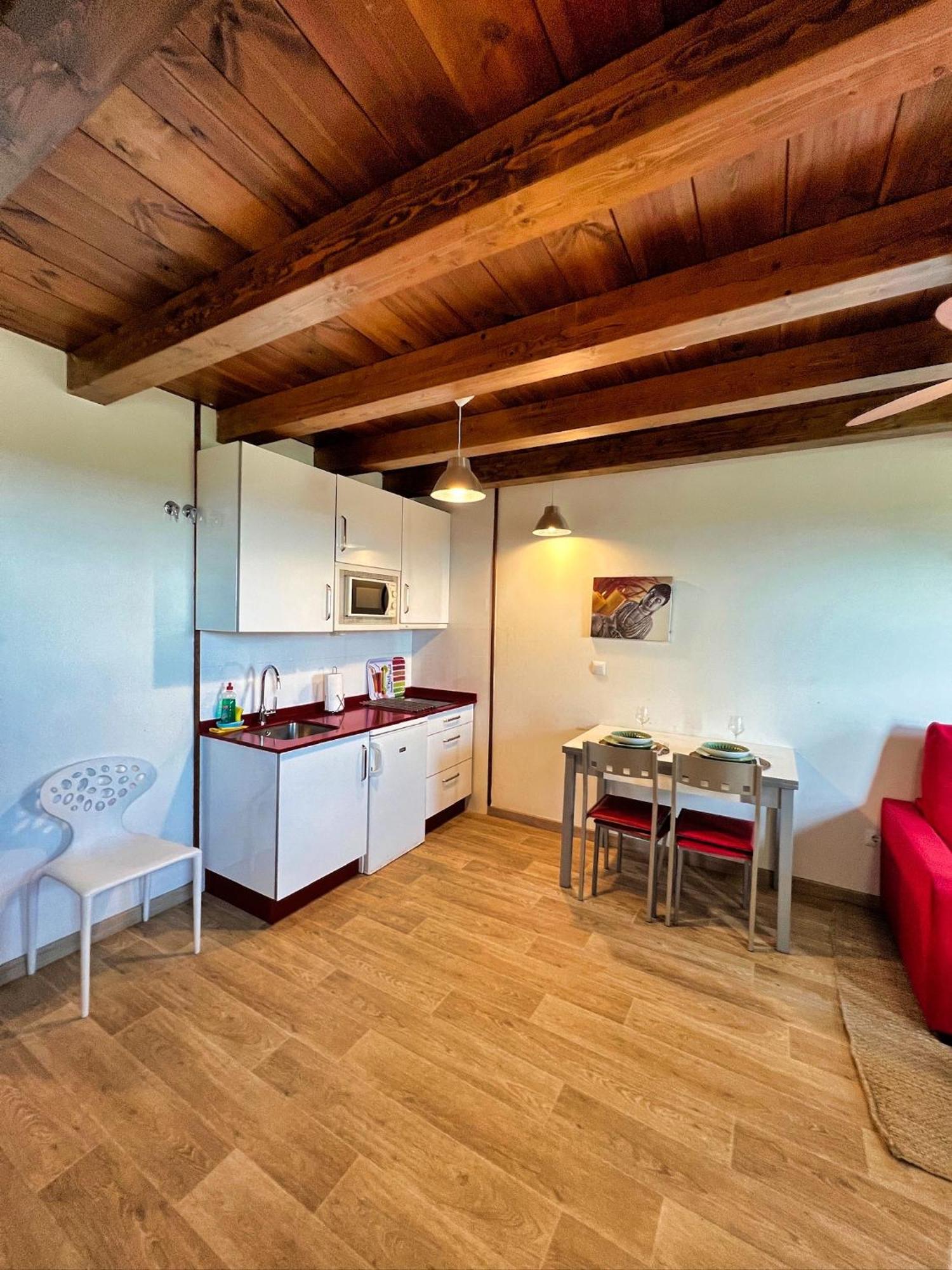 Apartamentos Spa Casco Historico De Isla - AlojateIsla Plana Εξωτερικό φωτογραφία